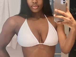 WebCAM de 19NinaLaurent