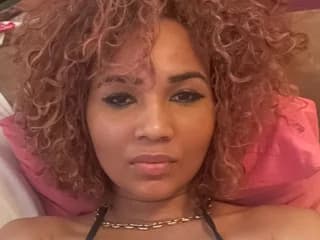 WebCAM of 1Ms_Cum_A_Lot