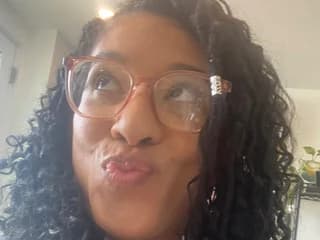 WebCAM of CallMeCharlotte