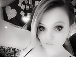 Honey_Chambers WebCAM 