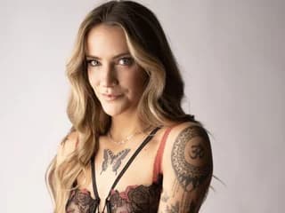 WebCAM di LavenderLiv18