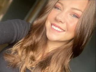 WebCAM di SheRunsTheShow