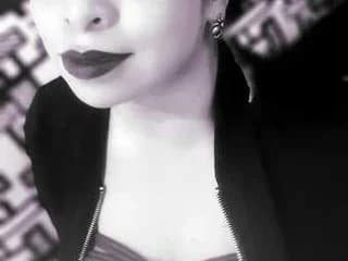 WebCAM of Victoria_Adams