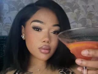 WebCAM of ZaraKnight