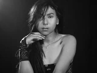 WebCAM of ZoeeMorettii