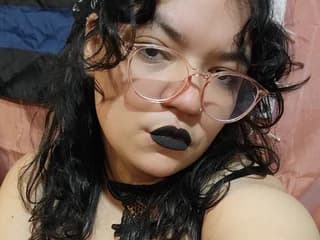 WebCAM of gothpup
