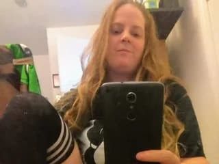 WebCAM of lovehollyann