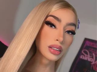 nahia_victoria WebCAM 